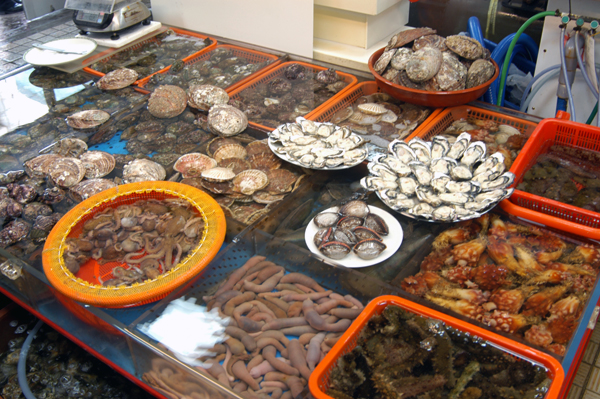 Shindonga Seafood Market