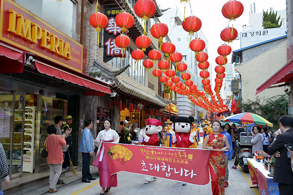 Chinatown / Shanghai street