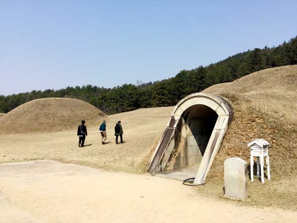 Buyeo Neungsan Ancient Tombs / Baekje Royal Tombs