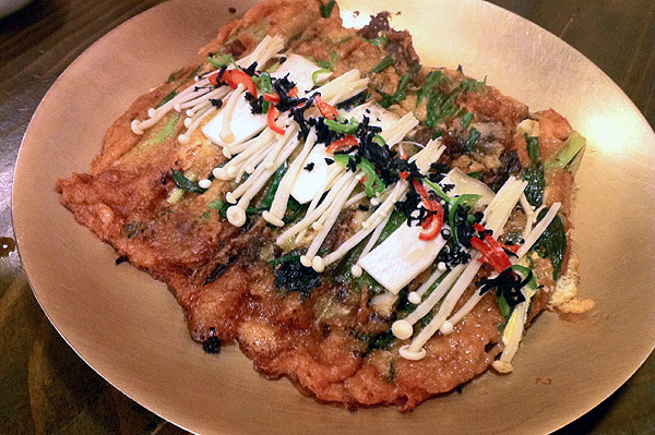 Dongnae Halmae Pajeon