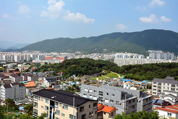 Gujibong Peak