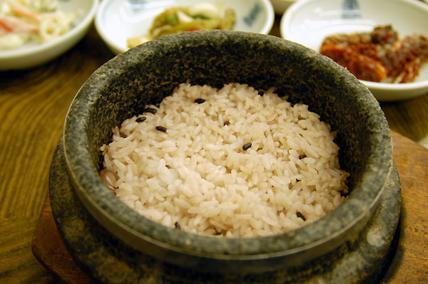 釜山南浦洞の石焼飯定食