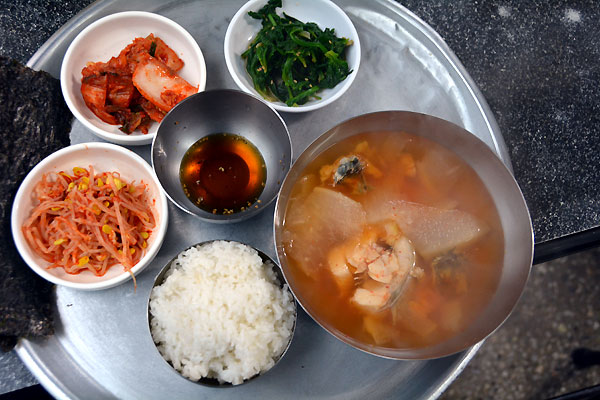 부산 국제시장 달례식당