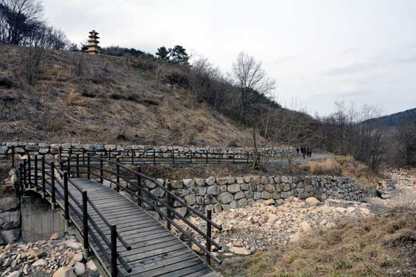 경주 장항리사지