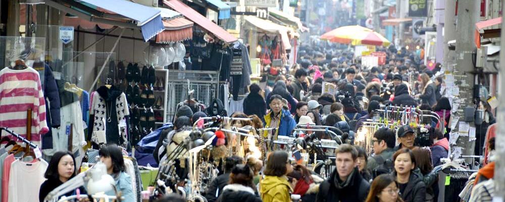 国際市場の屋台通り