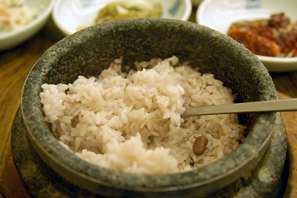 釜山南浦洞の石焼飯定食