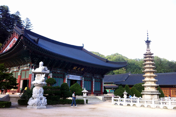 五台山国立公園 月精寺