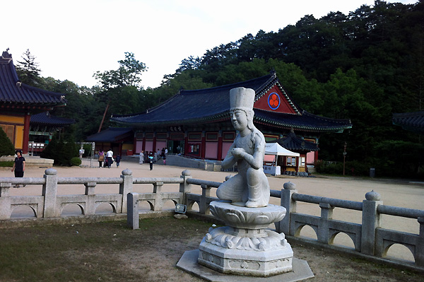 五台山国立公園 月精寺