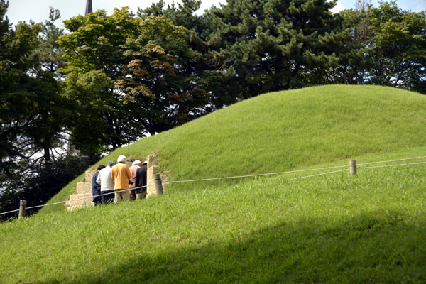 ソウル芳夷洞古墳群