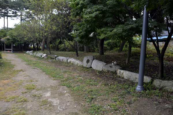 大通寺址（公州班竹洞幢竿支柱）