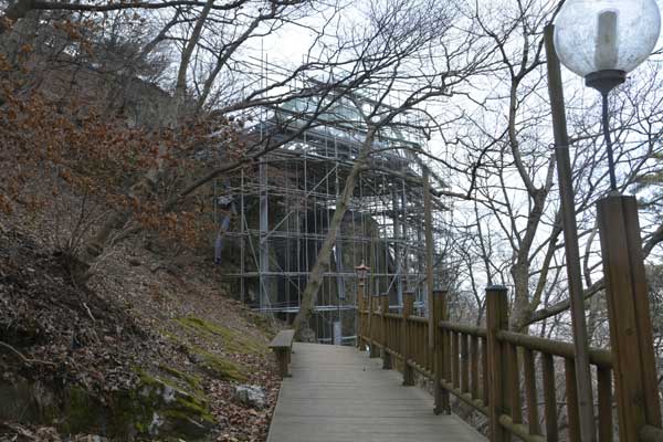 断石山神仙寺磨崖仏像群