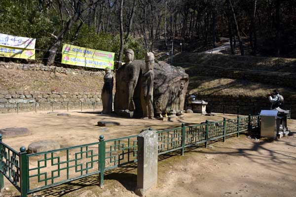 掘仏寺址