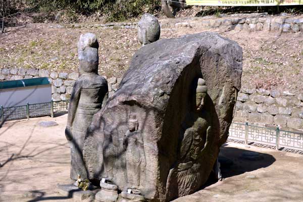 掘仏寺址