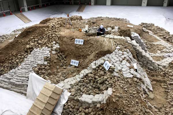 チョッセム遺跡発掘館