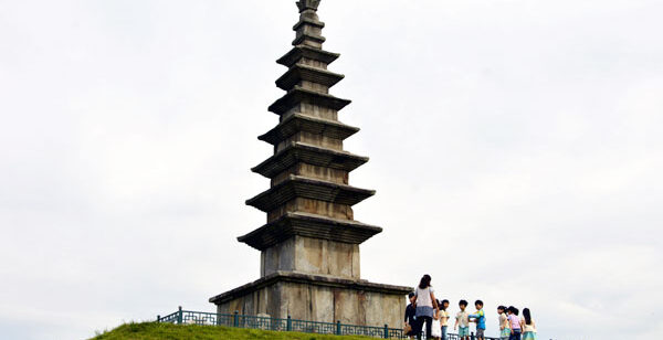 中原塔坪里七層石塔