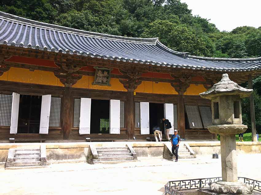 栄州 浮石寺