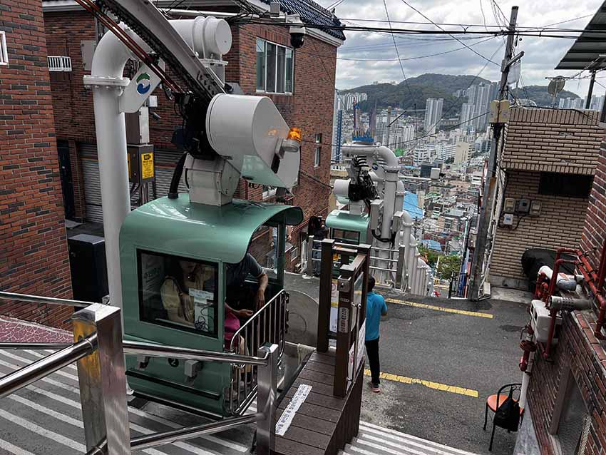 観光客が乗車できる2号車